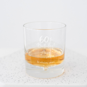 Whiskeyglas met naam birthday goud 60
