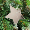 Gepersonaliseerde kersthanger ster met naam en hartjes